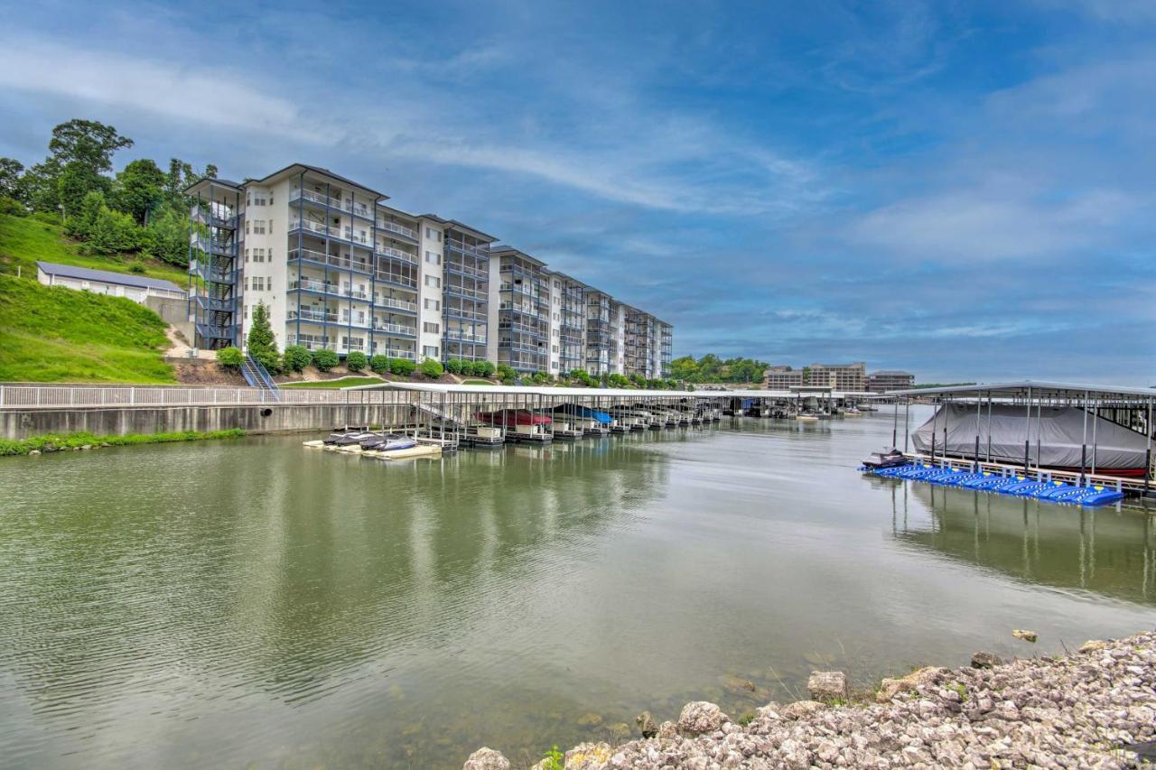 Breezy Lake Ozark Escape Dock, Slip And Pool! Exteriör bild