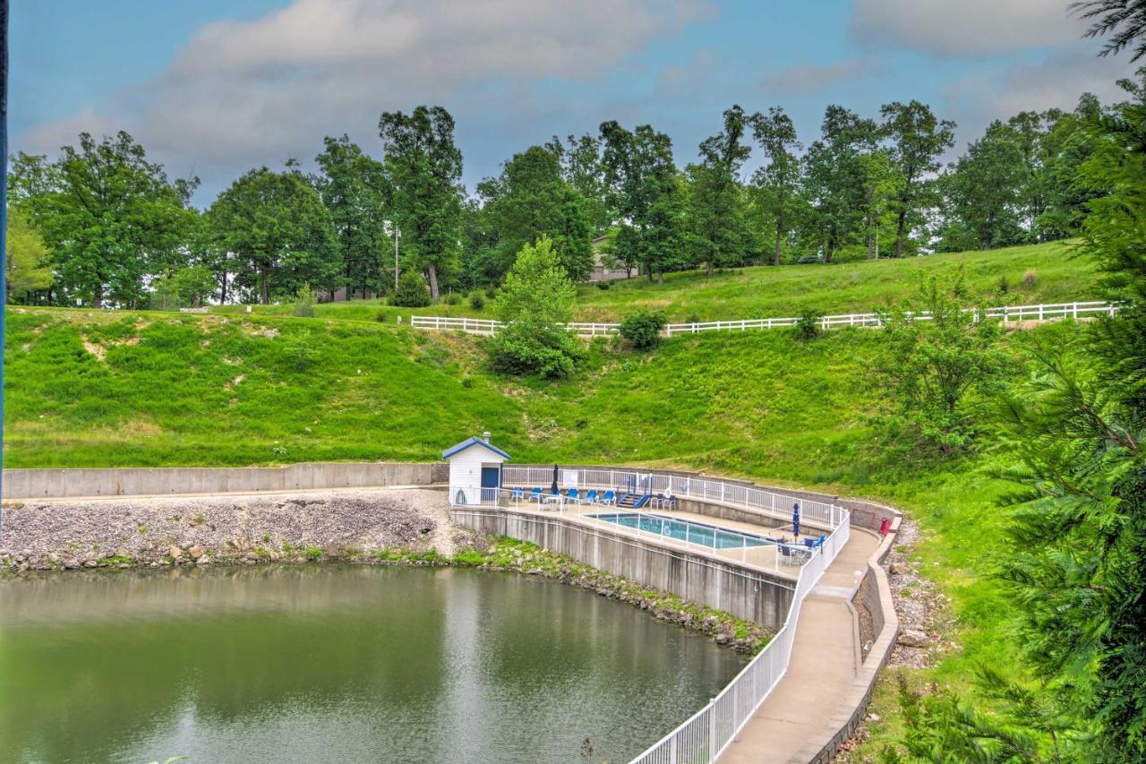 Breezy Lake Ozark Escape Dock, Slip And Pool! Exteriör bild